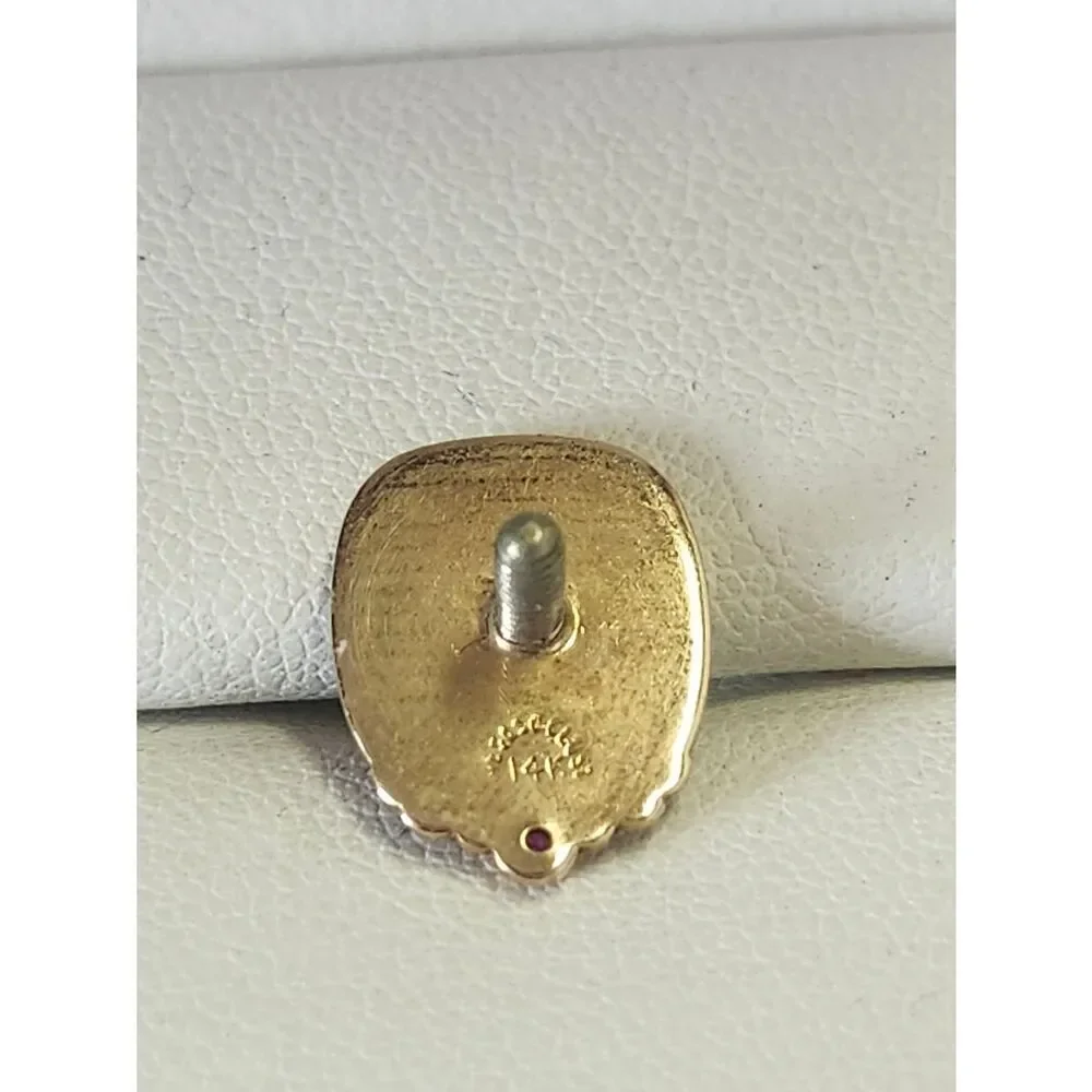 14K Vintage FCI Pegasus Lapel Pin in Burgundy with Ruby 10 Year Service